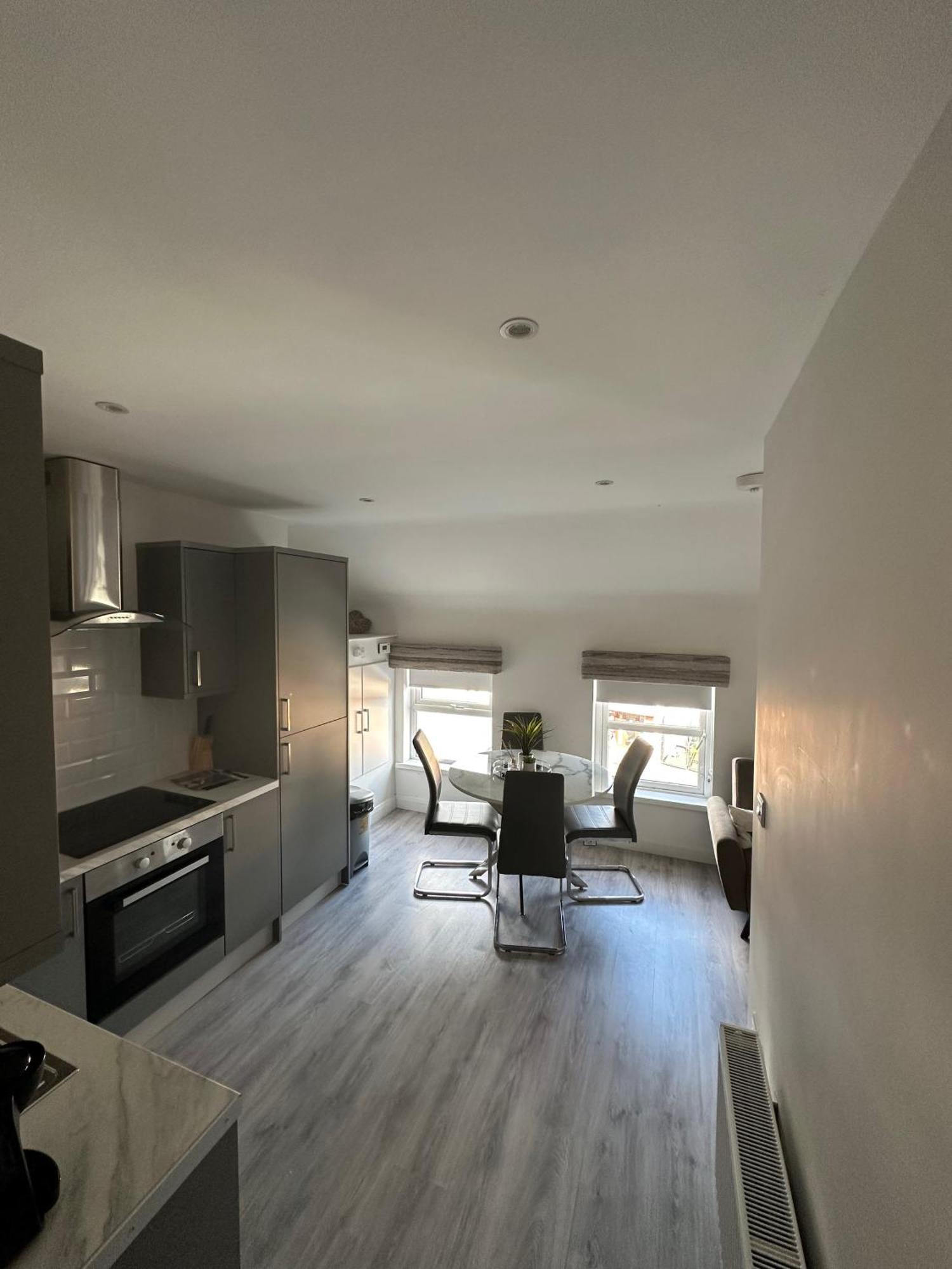 Westland Suites - Stylish, Modern, Elegant, Central Apartments A Londonderry Εξωτερικό φωτογραφία